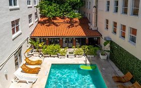 Cento Collins Stays By Mercury South Beach